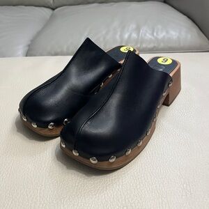 NWT - Mango Women's Studded Leather Clog - Made in Spain - EU 39/US 8.5